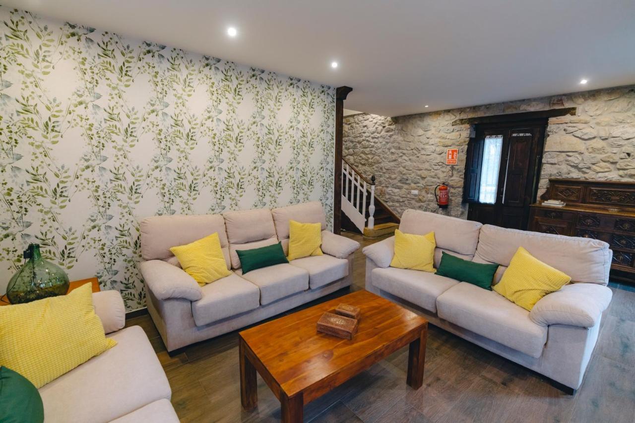 El Reinazu Villa Cangas de Onis Bagian luar foto